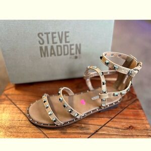 Steve‎ Madden JTRAVEL Tan Studded Gladiator Sandals Girls Size 2 NWB